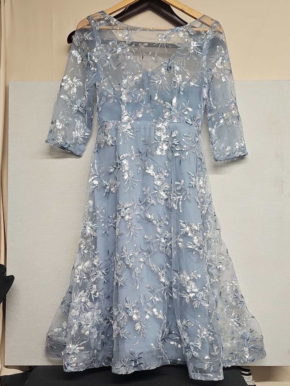 FORMAL DRESS HIGH NECK PUFF SLEEVE SEQUINED EMBOSSED MESH BFPM-06-079